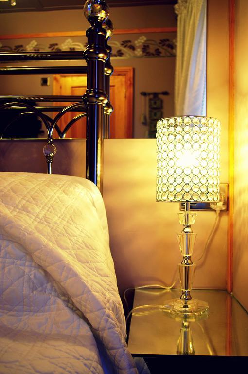 Crown House Suites Halifax Værelse billede